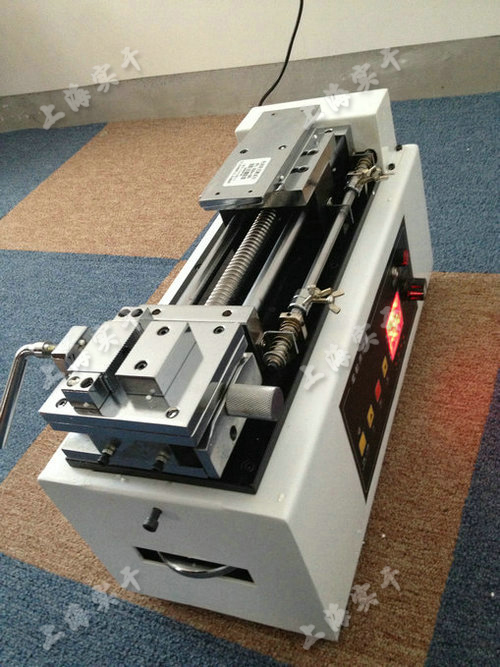 電動臥式拉力測試臺圖片